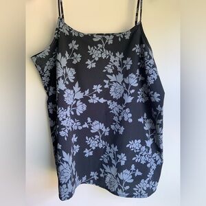 Black/gray tank